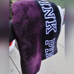 Pink Victoria's Secret Maroon Black Block 50x60